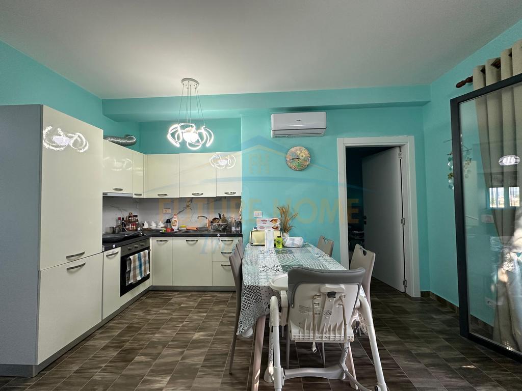 Shitet, Apartament 2+1+Post Parkim, Vala Mar Residence.
