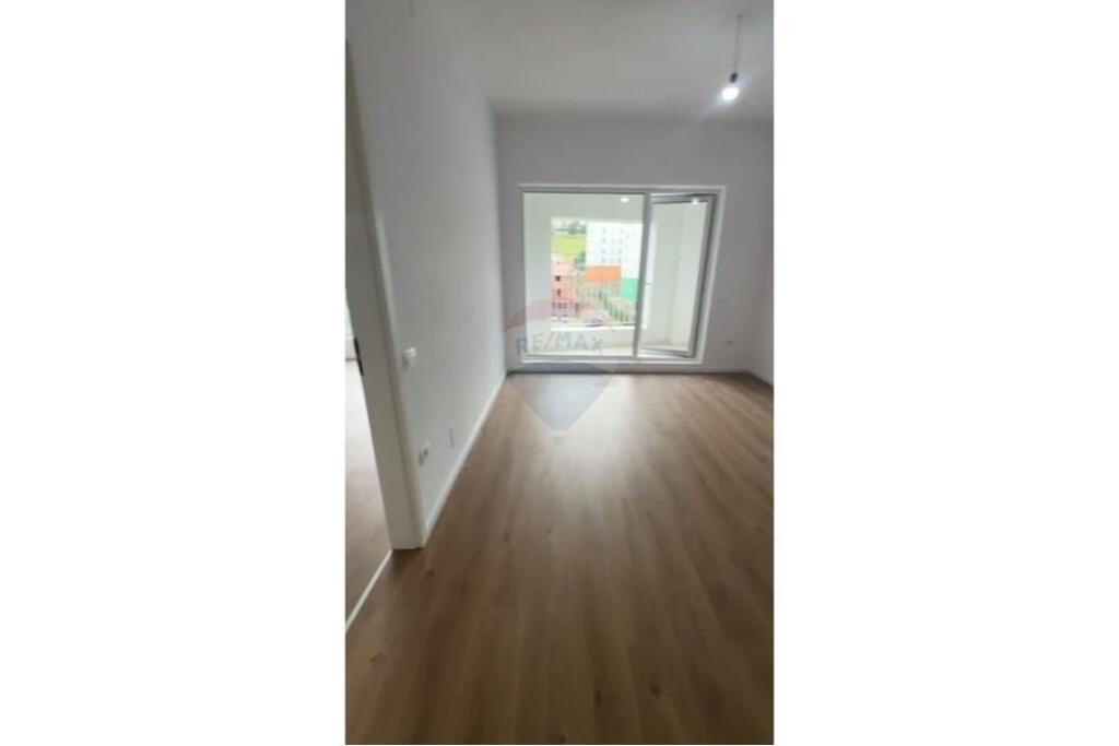 APARTAMENT 1+1 PER SHITJE ALI DEMI