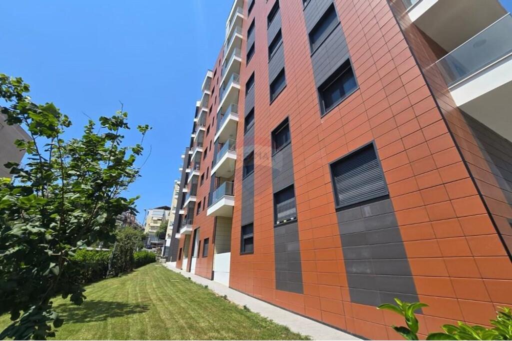 Apartament 2+1 për shitje tek Kodra e Diellit!