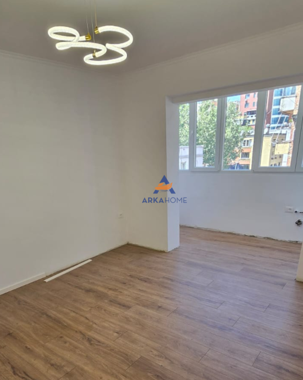 FOR SALE APARTMENT 2+1 KAVAJES STREET "NEXT TO THE AMBULANCE".
