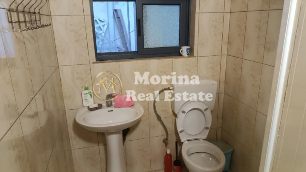 Rent, Entrance 1+1, Myslym Shyri / Tennis Field