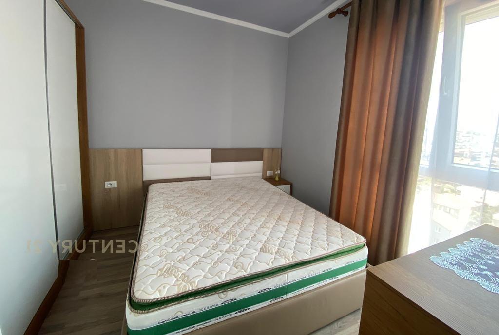 Appartamento 1+1 in Affitto in Via 5 Maji, Tirana