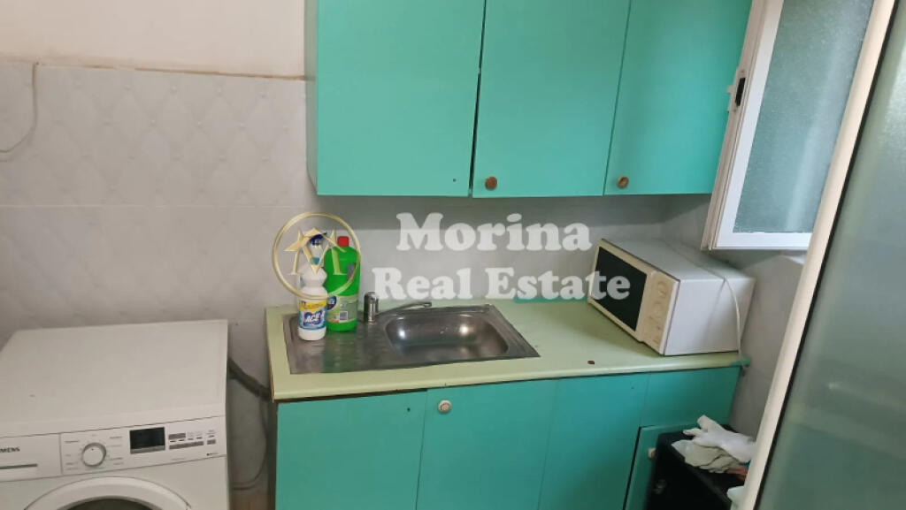 Rent, Entrance 1+1, Myslym Shyri / Tennis Field