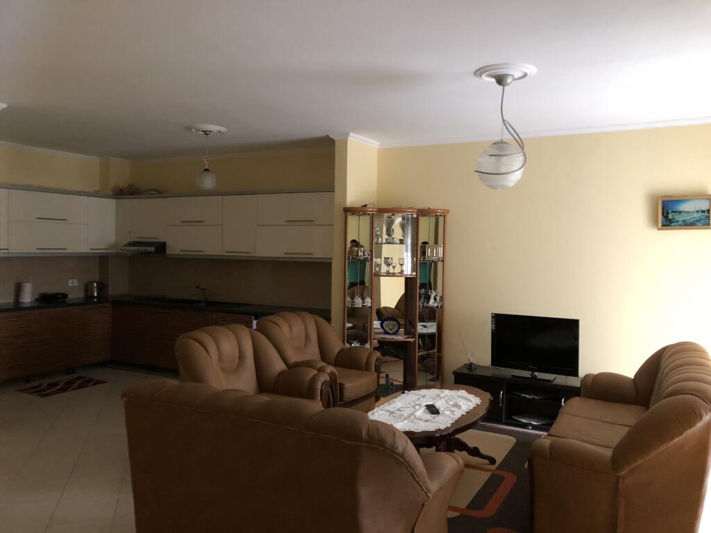 Prane bar oslos astir
