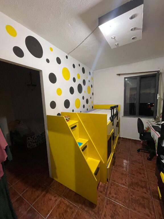 Jepet Me Qera Apartament 2+1+1 me Ballkon