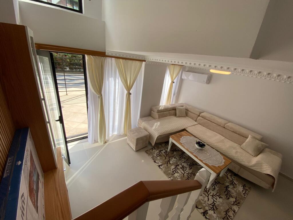 Villa 2+3 wc, Kodra e Diellit 2.
