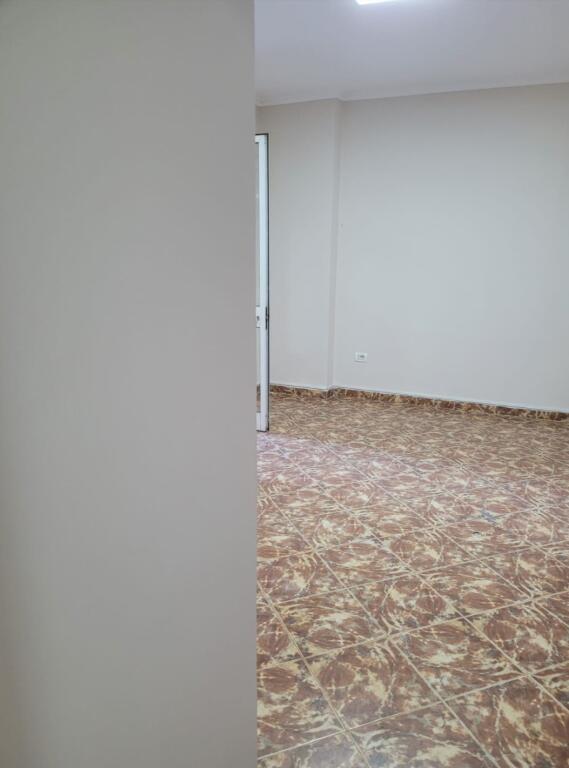 For rent business space (Foreign Language School)