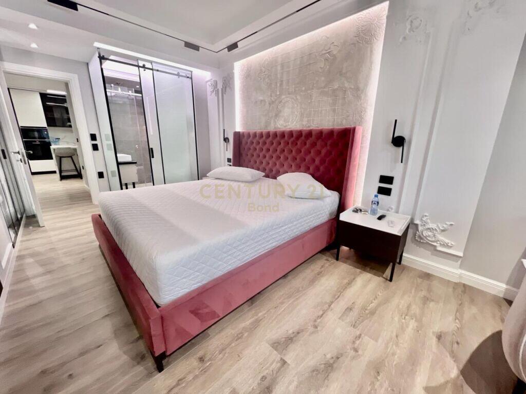 For sale Apartment 2+1+2 in Saranda – Magical View of the Sea!