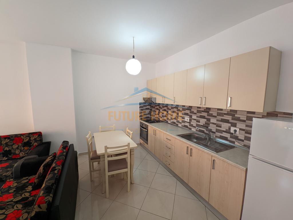 Shitet, Apartament 1+1, Misto Mame, Tiranë.