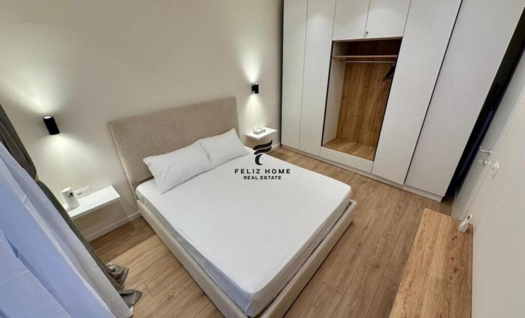 APARTAMENT ME QERA 2+1 ALI DEMI