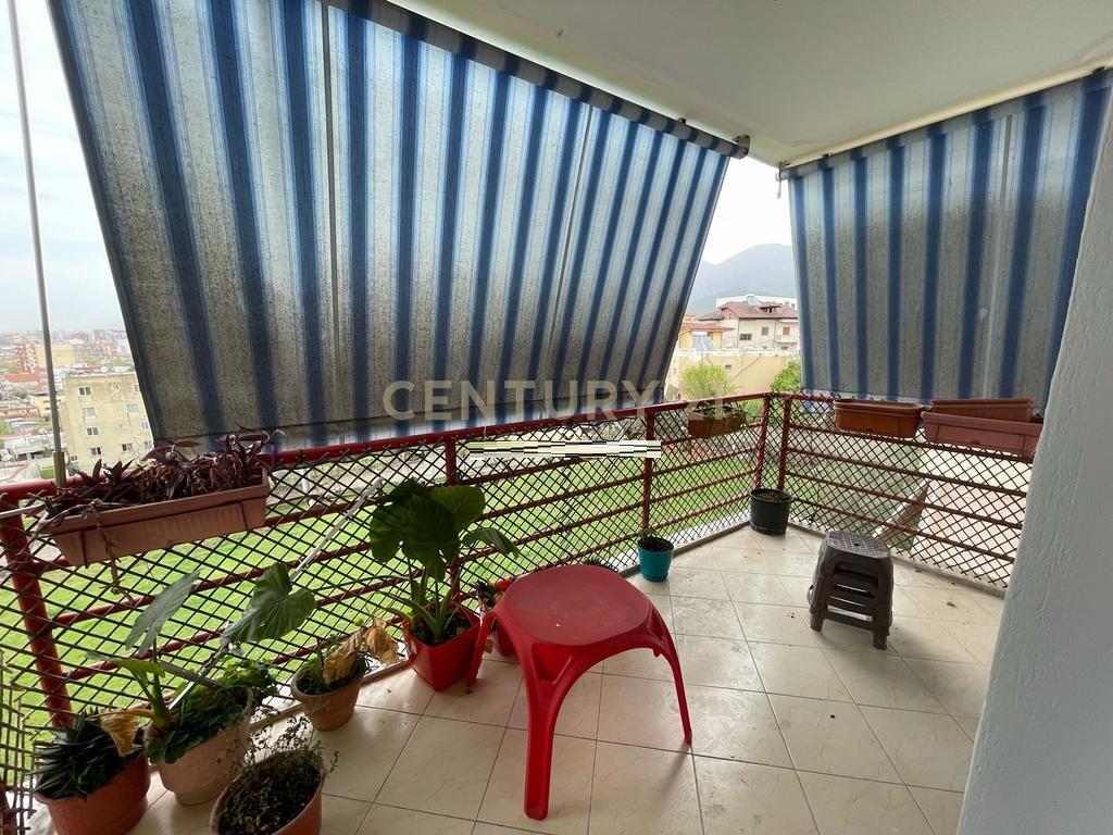 APPARTAMENTO 2+1+2 IN AFFITTO, VICINO ALLA MOSCHEA ALI DEM