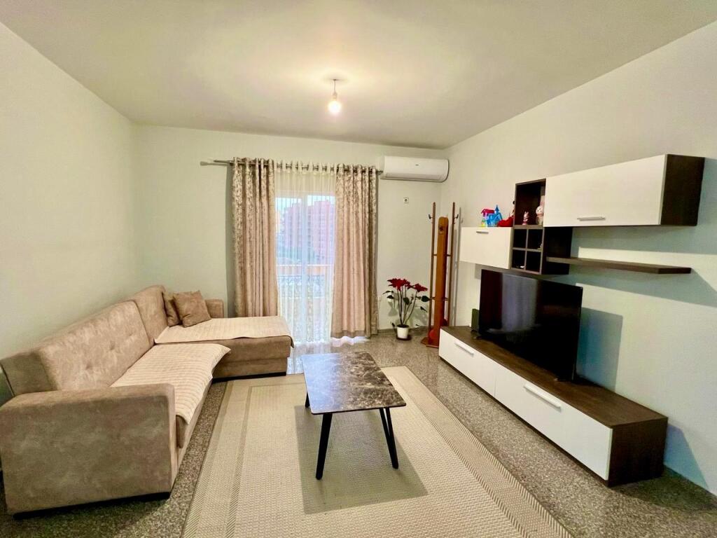 FOR RENT 2+1+2 APARTMENT IN KINOSTUDIO