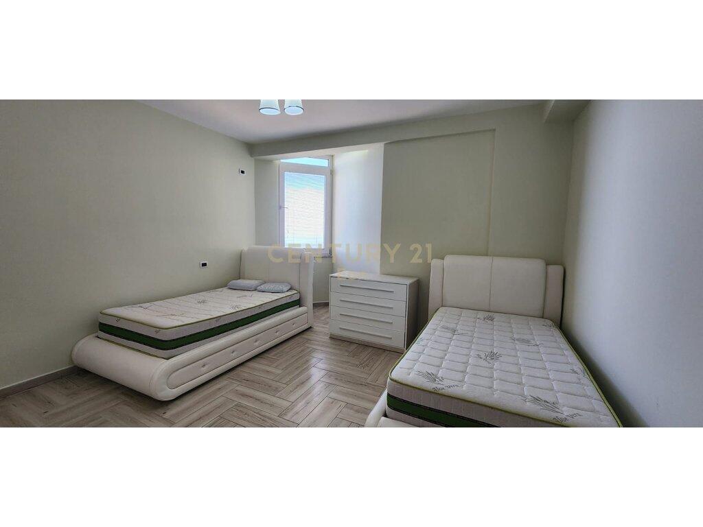 FOR RENT APARTMENT WITH SEA VIEW 3+1+2 WITH GARAGE!