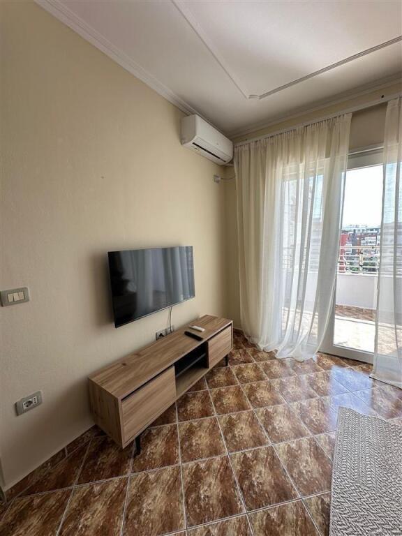 APARTAMENT 2+1+2 Prane Rruges Astir