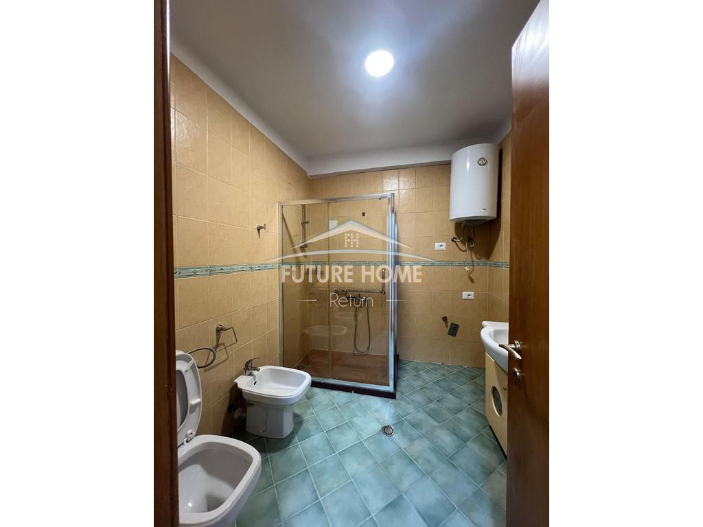 Shitet apartament 2+1, Kinostudio, Tirane