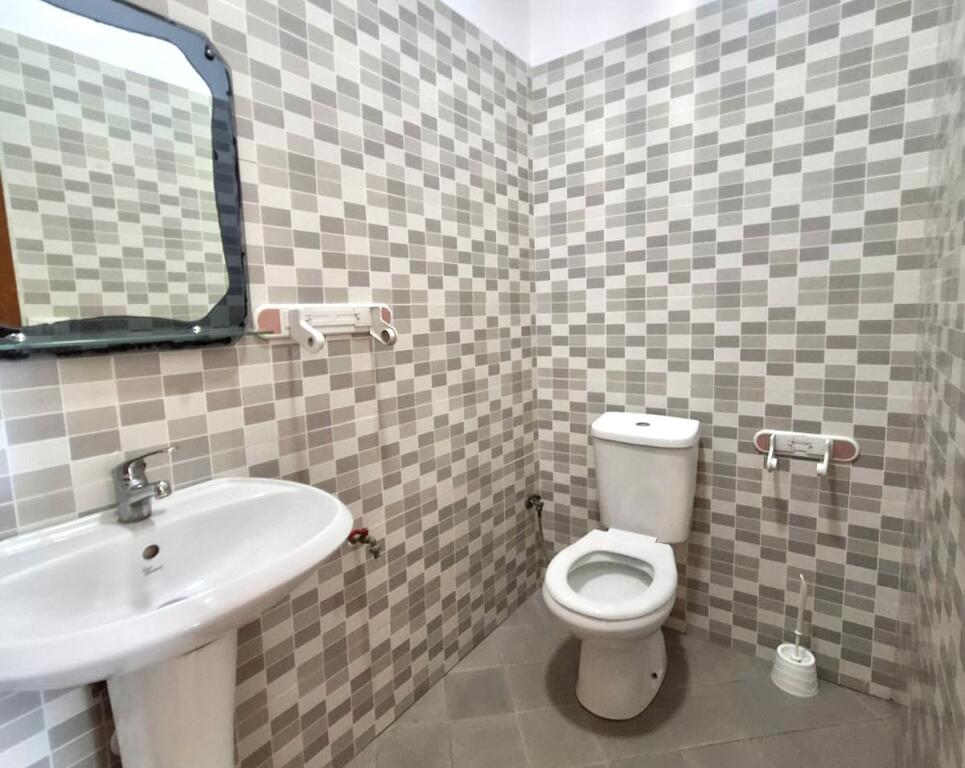 For Rent: Office (280m2) 📍Blloku / Twin Towers | 5 Work Rooms + Kitchen & 3wc