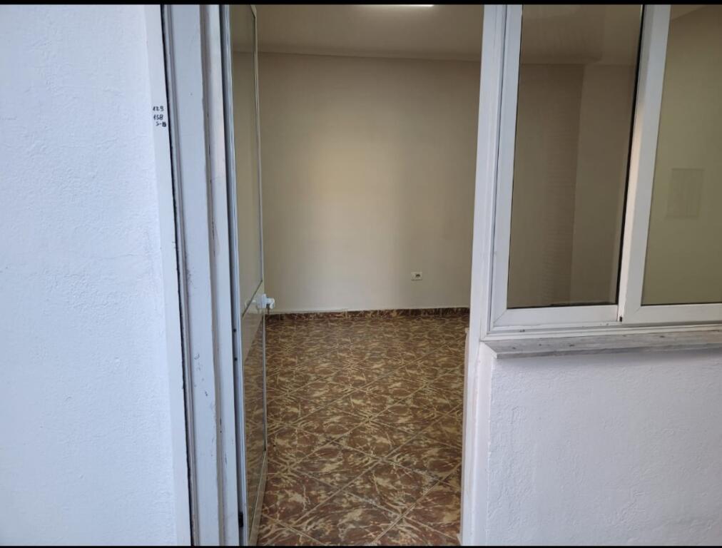 For rent business space (Foreign Language School)