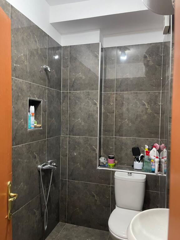 GARSIONERE. ISH TREGU ELEKTRIK. PALLATI GRAND.