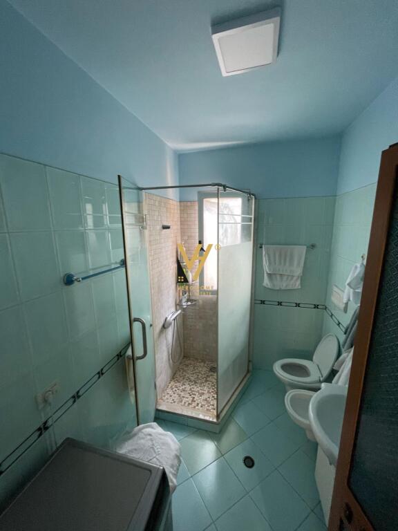SHITET APARTAMENT 3+1+2+BLK TE RRUGA BARDHYL