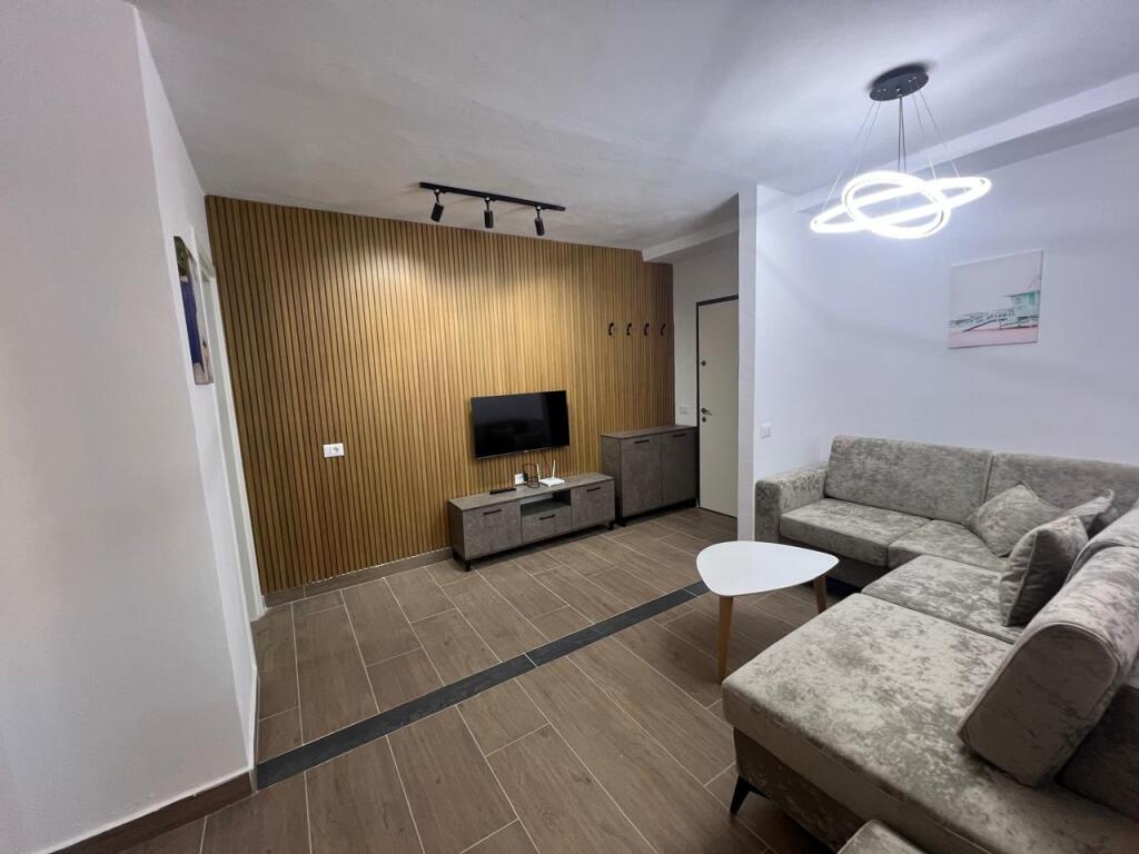 1+1 Apartment for Rent - Selitë