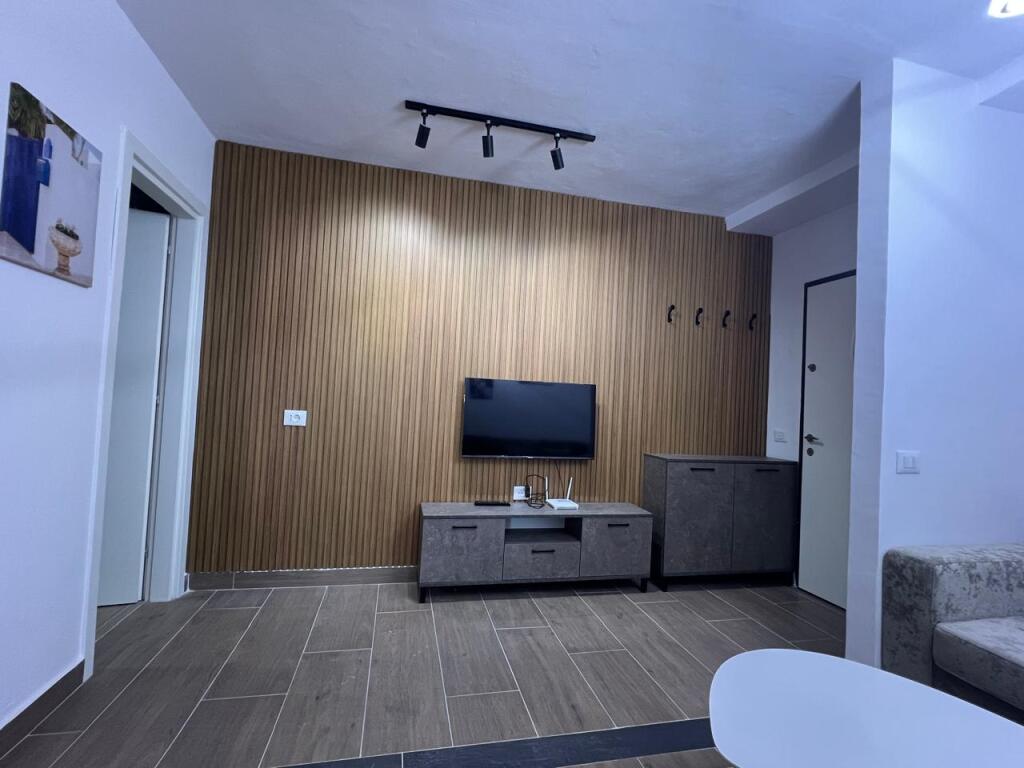 1+1 Apartment for Rent - Selitë