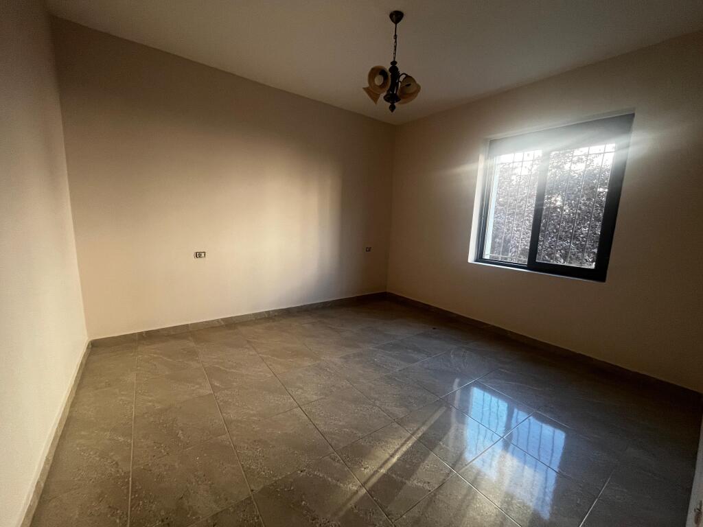 Shitet Apartament 1+1 Lagjja 18 Durres