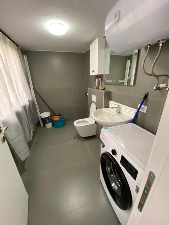 Villa 2+3 wc, Kodra e Diellit 2.