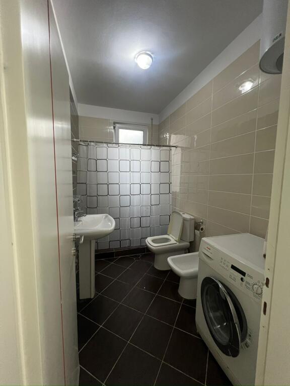 Apartament 1+1 me qira tek kopshti botanik