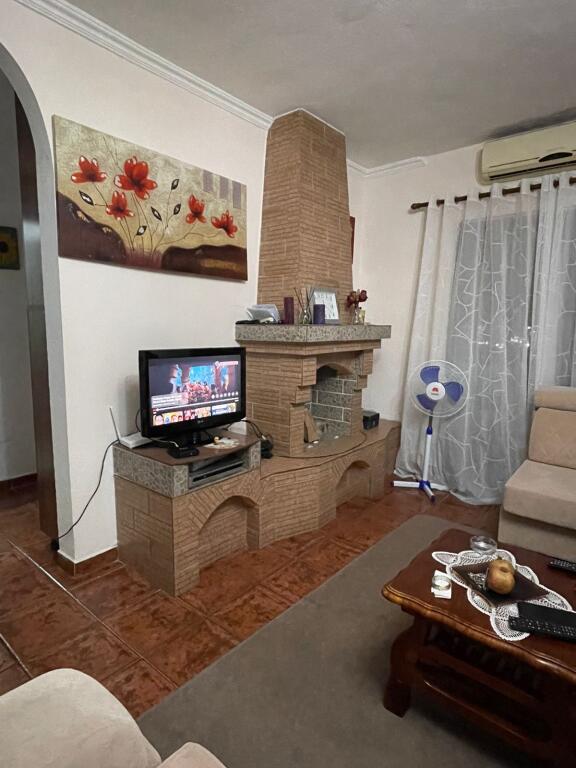 Jepet Me Qera Apartament 2+1+1 me Ballkon