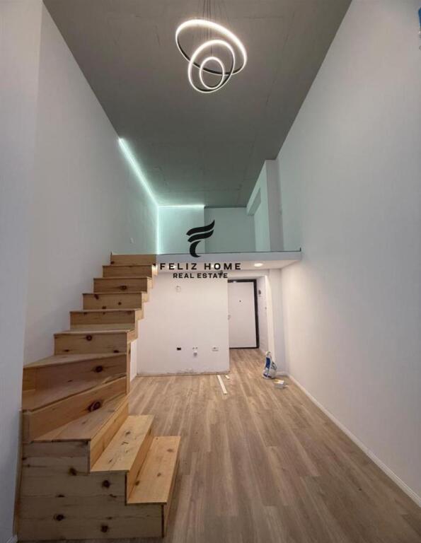BUSINESS SPACE FOR RENT 49 M2 KAVAJES STREET