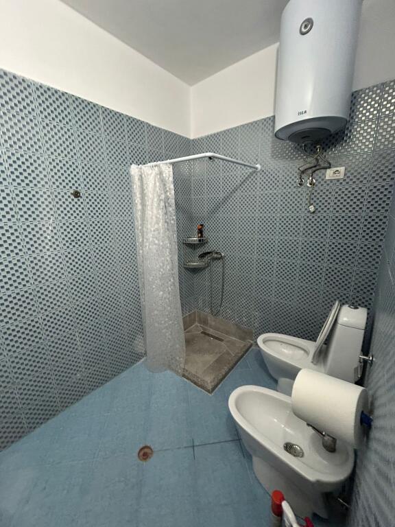 Per qera apartament 2+1 ne Astir
