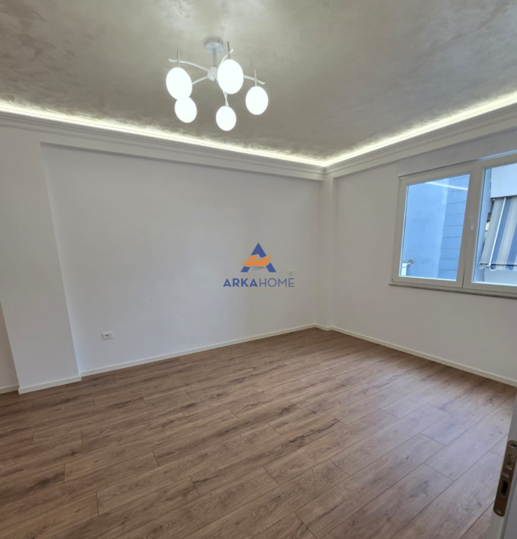 SHITET APARTAMENT 2+1 TE RRUGA KAVAJES "QENDRA CONCORD".