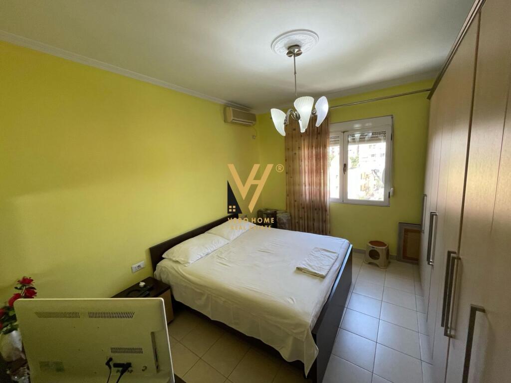 SHITET APARTAMENT 3+1+2+BLK TE RRUGA BARDHYL