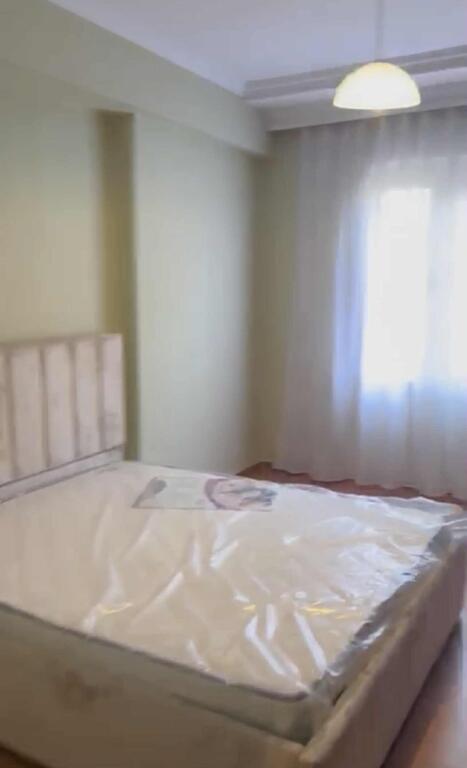 JEPET ME QIRA 1+1 KOMUNA E PARISIT