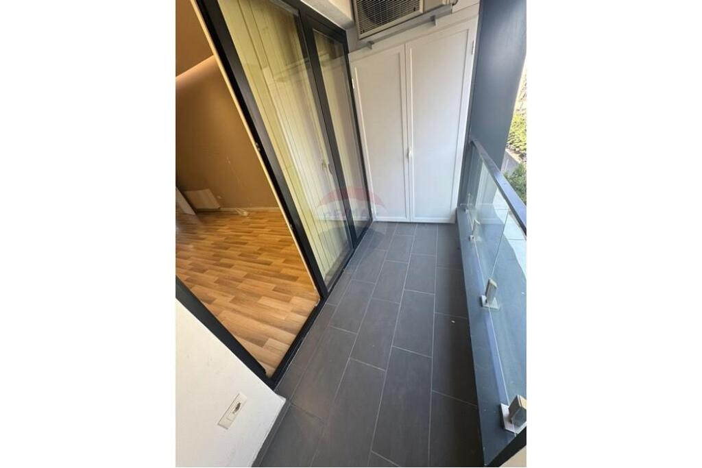 Shitet Apartament 2+1+2 tek Square 21