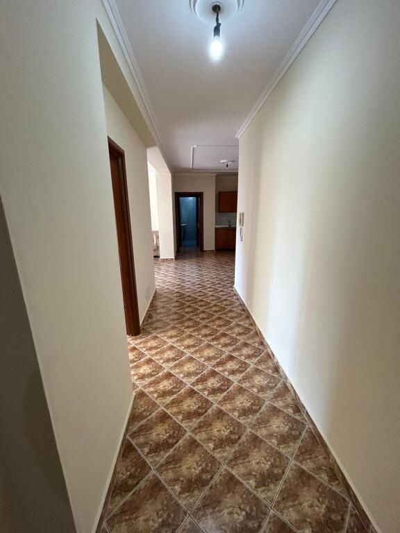 Per qera apartament 2+1 ne Astir