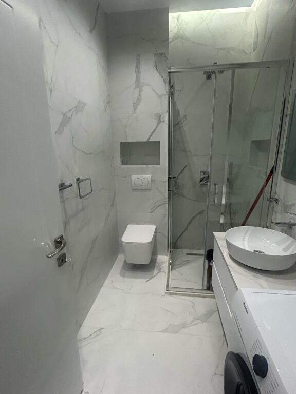 Apartment for rent 2+1+2 Center of Tirana, 9 Floors