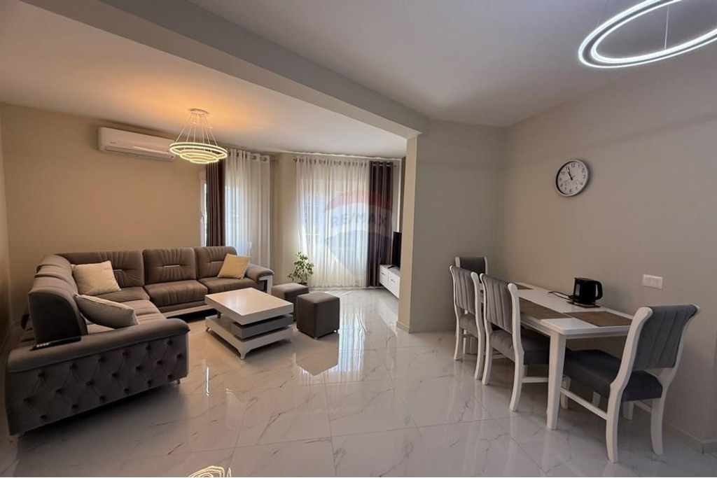 Apartament 1+1 për qira tek prokuroria!
