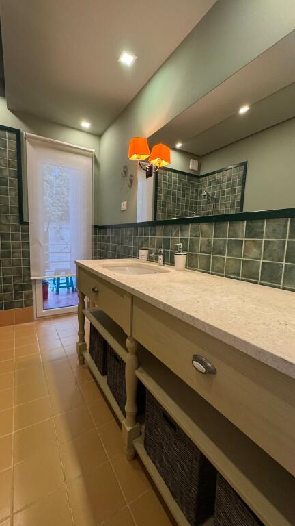 Jepet me QIRA apartament 3+1 tek Rezidenca "Kodra e Diellit"