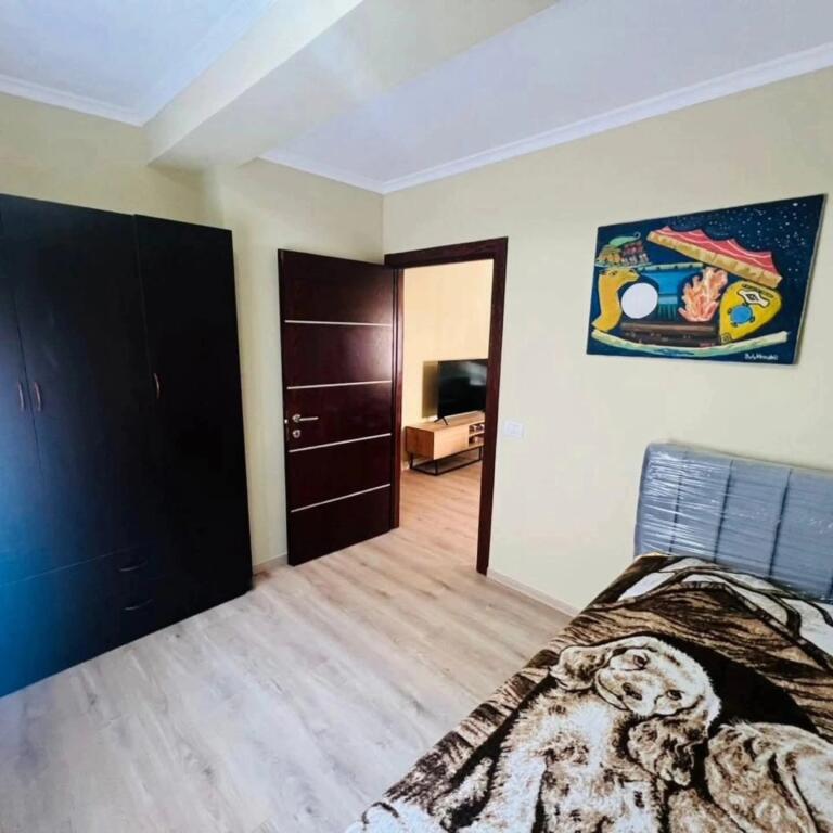 Apartament 2+1 pranë Rrugës së Kosovareve