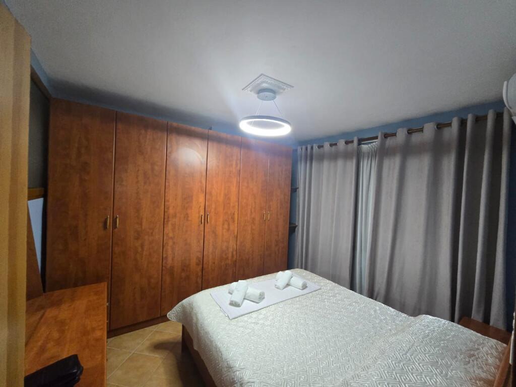 Apartamenti 2+1 për qira, Rruga 5 Maj, pranë Concord Center
