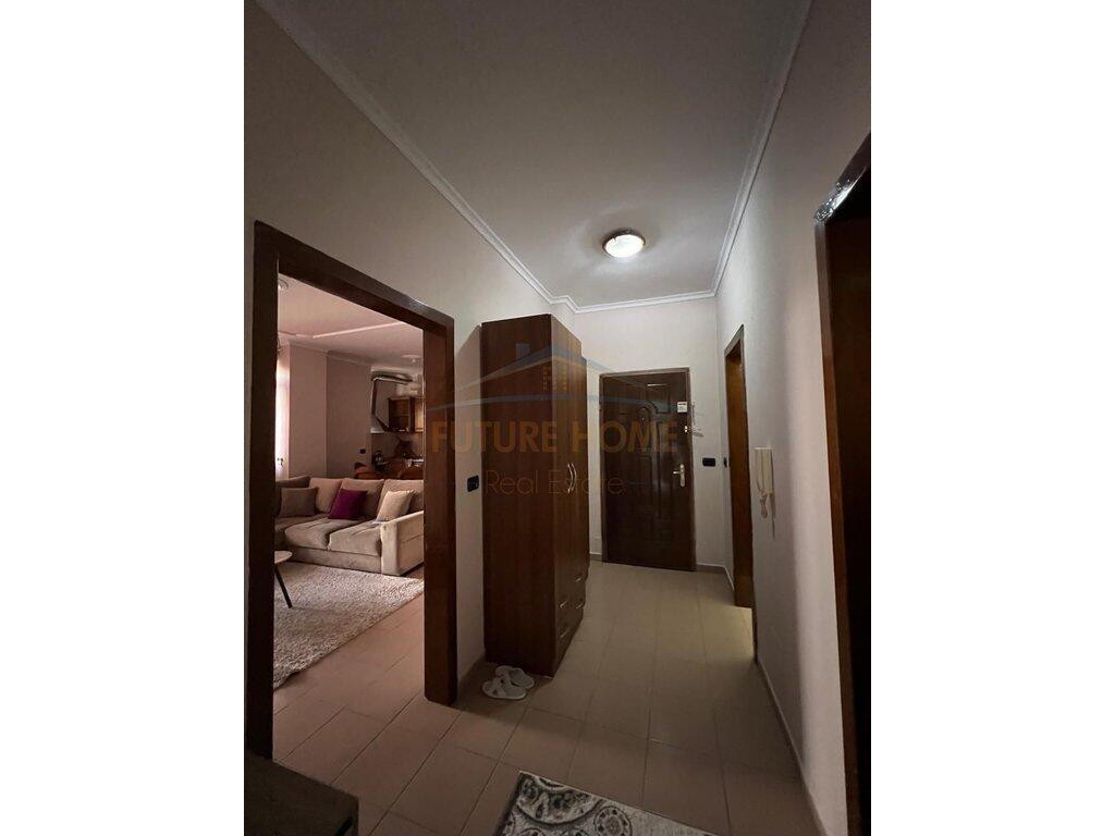 Rent, Apartment 2+1+2, Shkolla e Kuqe, Tirana.