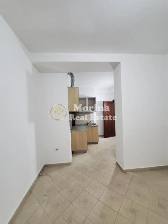 Qera! Apartament 2+1, Fresku.