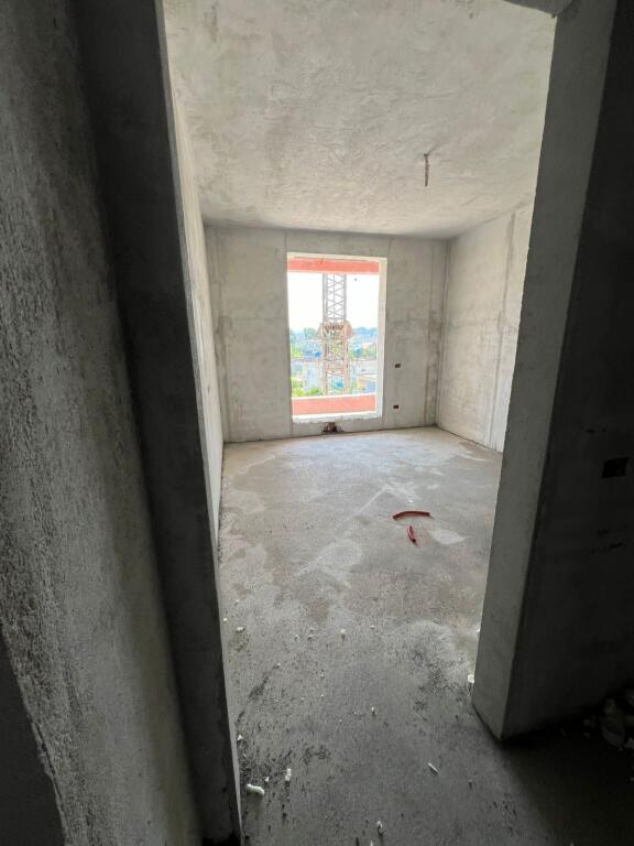 Apartament për shitje 2+1