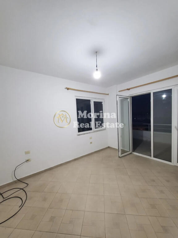 Qera! Apartament 2+1, Fresku.