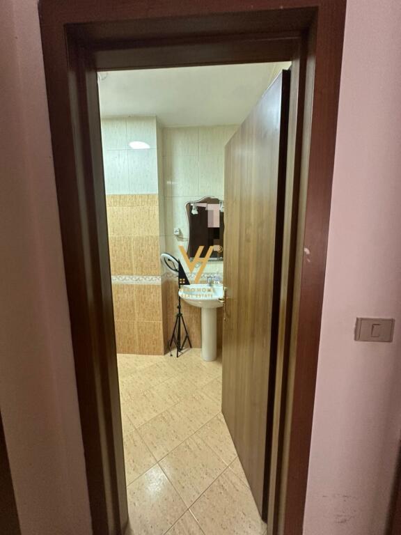 APPARTAMENTO 2+1+2 IN AFFITTO A KOMUNA E PARISIT