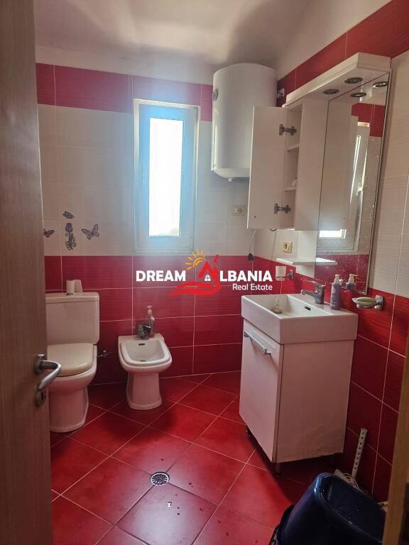 Apartament 2+1 me 2 tualete me qera ne Fresk, prane Restorant MURAGA ne Tirane (ID 42215304)