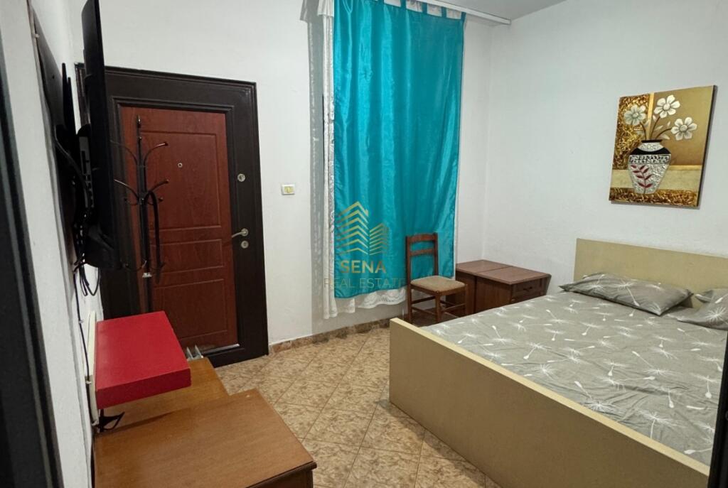 Qira, Apartament 1+1, 5 Maji