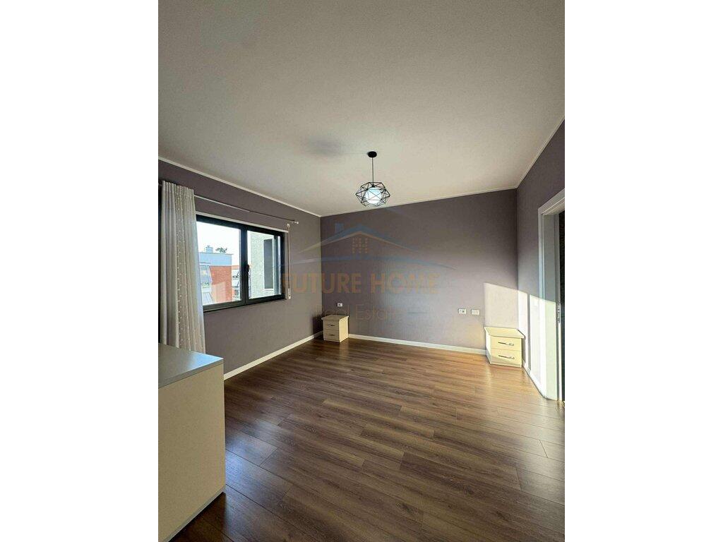 Qera, Apartament 2+1+Post Parkimi, Unaza e Re
