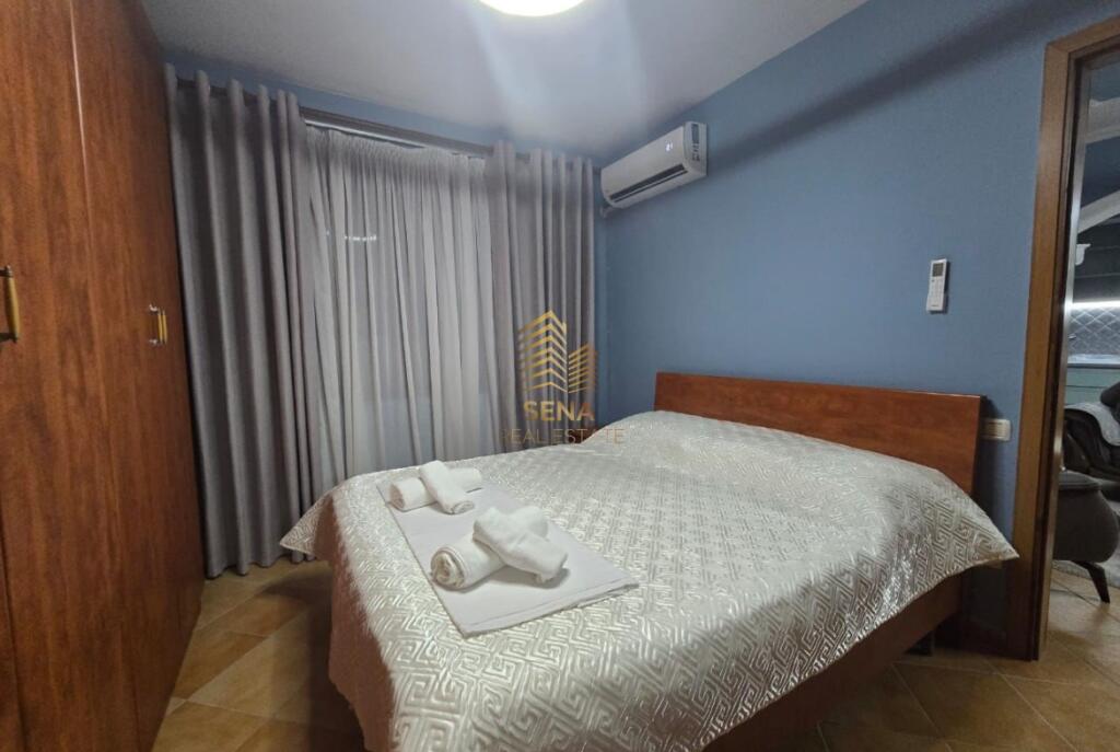 Qira, Apartament 2+1+blk, 5 Maji, 